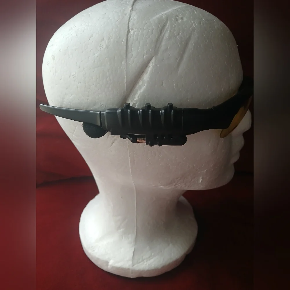 COPY - *BRAND NEW BLUETOOTH SUNGLASSES